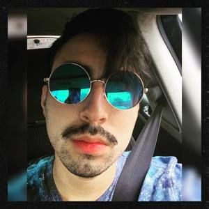 Meet your Posher, Jonatan